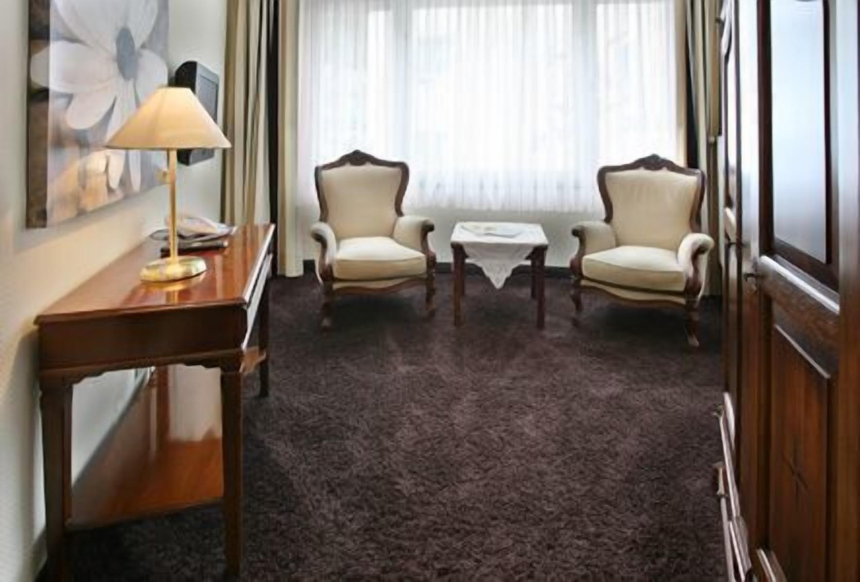 Hotel & Spa Waldecker Hof Willingen  Buitenkant foto